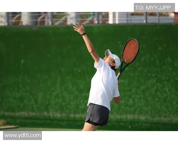 赵芳独家分享网球心得与技巧助你提升球技的秘密之道