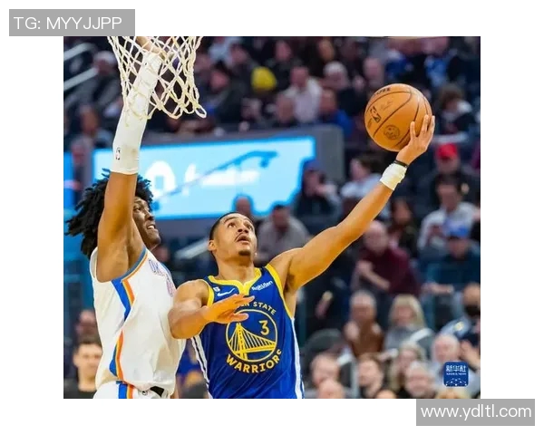 2015赛季NBA勇士与雷霆的激烈对决与精彩瞬间回顾