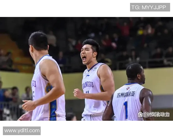 CBA赛场精彩对决广东队与北控队比分揭晓引发热议