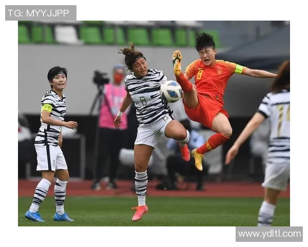 中国足球对阵韩国全场精彩回顾与赛后分析