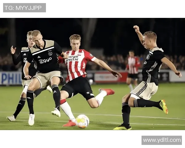 乌德勒斯主场迎战维迪斯全力争胜展现球队实力与战术配合