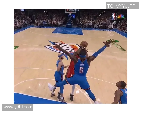 2017年火箭与雷霆激战直播回顾精彩瞬间与赛后分析 2017年火箭与雷霆激战直播回顾精彩瞬间与赛后分析