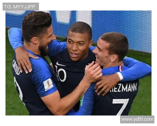 姆巴佩领衔法国队冲击世界杯冠军再创辉煌展现足球天赋与团队精神