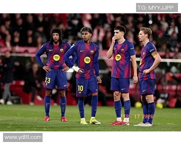 巴萨与里昂对决时间揭晓引发球迷热议与期待