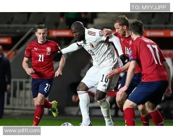 捷克与澳大利亚友谊赛精彩对决展现足球魅力与团队精神 捷克与澳大利亚友谊赛精彩对决展现足球魅力与团队精神