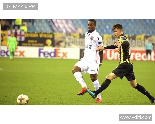 斯特拉斯与南特激战正酣谁能在法甲赛场上笑到最后 斯特拉斯与南特激战正酣谁能在法甲赛场上笑到最后