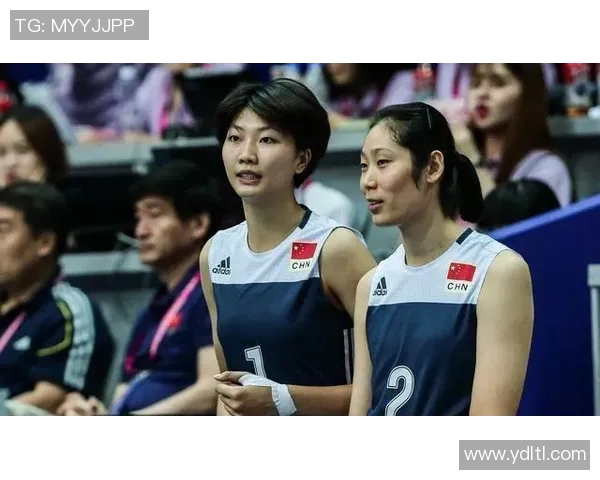 上海排球队与重庆排球队赛后状态分析与复盘探讨