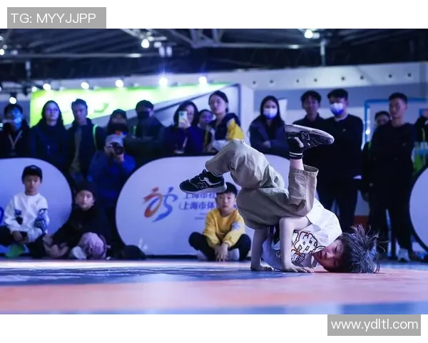 武汉街舞队与上海街舞队赛后战术分析与精彩瞬间回顾